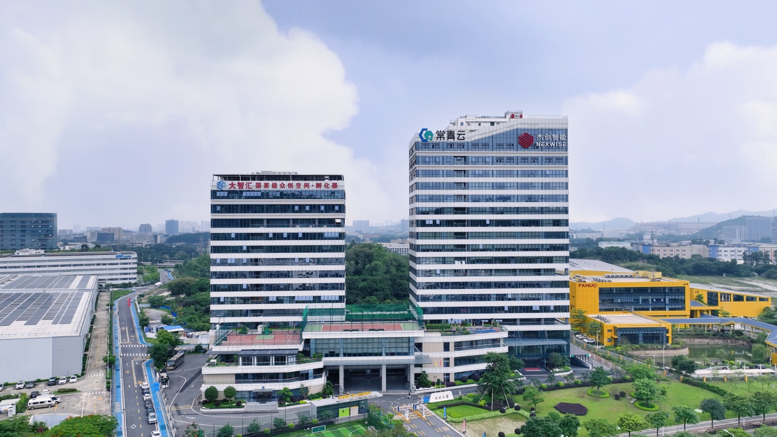 1720072812241 yabo鸭脖大厦(晴天)